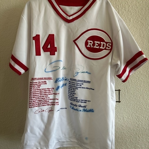 Pete Rose “Charlie Hustle Hit King” Autographed Jersey #210/500 – No COA - Picture 1 of 4